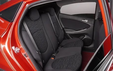 Hyundai Solaris II рестайлинг, 2015 год, 1 200 000 рублей, 10 фотография