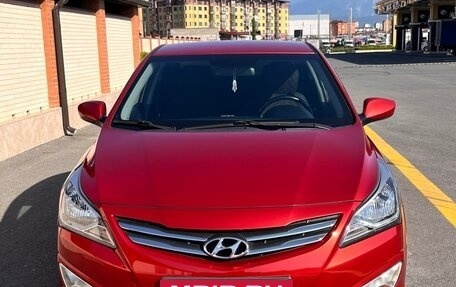 Hyundai Solaris II рестайлинг, 2015 год, 1 200 000 рублей, 5 фотография