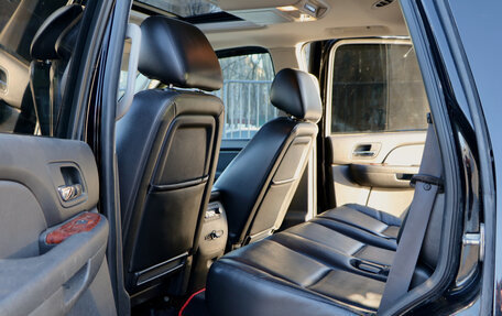 Chevrolet Tahoe III, 2012 год, 2 500 000 рублей, 13 фотография