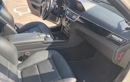 Mercedes-Benz E-Класс, 2012 год, 1 400 000 рублей, 6 фотография