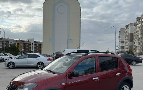 Renault Sandero I, 2012 год, 890 000 рублей, 2 фотография