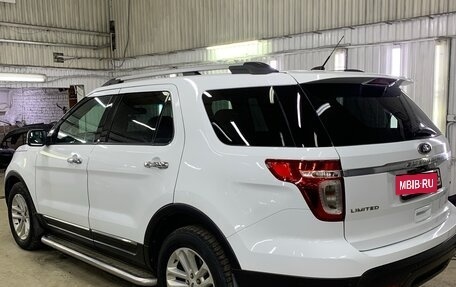 Ford Explorer VI, 2013 год, 2 300 000 рублей, 2 фотография