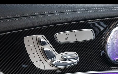 Mercedes-Benz E-Класс, 2017 год, 2 500 000 рублей, 22 фотография