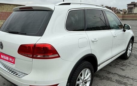 Volkswagen Touareg III, 2012 год, 1 950 000 рублей, 8 фотография
