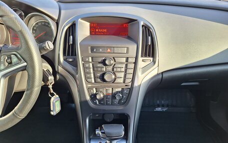 Opel Astra J, 2014 год, 730 000 рублей, 11 фотография