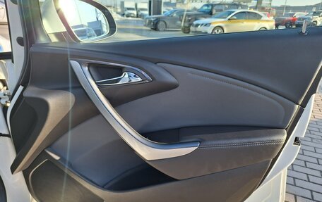 Opel Astra J, 2014 год, 730 000 рублей, 16 фотография