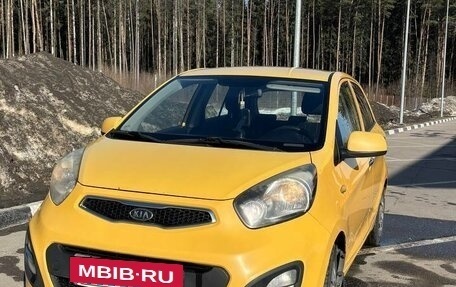 KIA Picanto II, 2011 год, 650 000 рублей, 4 фотография