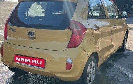 KIA Picanto II, 2011 год, 650 000 рублей, 3 фотография