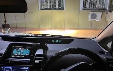 Toyota Prius, 2008 год, 990 000 рублей, 10 фотография