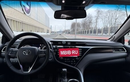 Toyota Camry, 2020 год, 3 160 000 рублей, 9 фотография