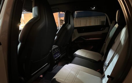 Porsche Cayenne III, 2024 год, 14 800 000 рублей, 6 фотография