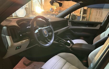 Porsche Cayenne III, 2024 год, 14 800 000 рублей, 5 фотография