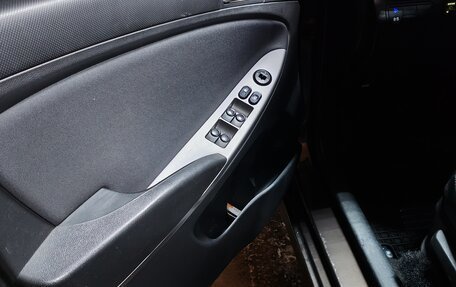 Hyundai Solaris II рестайлинг, 2014 год, 830 000 рублей, 8 фотография