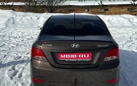 Hyundai Solaris II рестайлинг, 2014 год, 830 000 рублей, 2 фотография