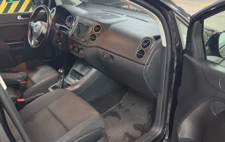 Volkswagen Golf Plus II, 2012 год, 930 000 рублей, 14 фотография