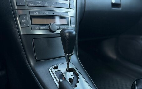 Toyota Avensis III рестайлинг, 2006 год, 695 000 рублей, 12 фотография