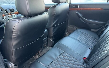 Toyota Avensis III рестайлинг, 2006 год, 695 000 рублей, 10 фотография