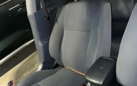 Nissan Almera, 2004 год, 230 000 рублей, 17 фотография