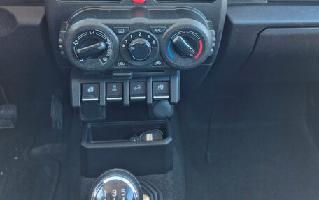 Suzuki Jimny, 2022 год, 2 200 000 рублей, 23 фотография