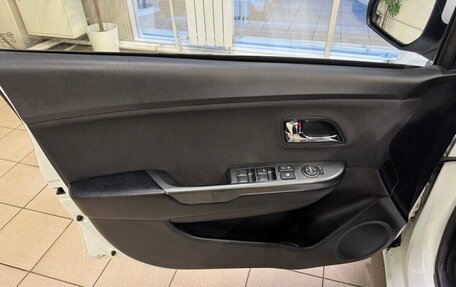 KIA Rio III рестайлинг, 2013 год, 850 000 рублей, 14 фотография