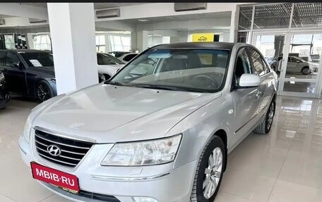 Hyundai Sonata VI, 2010 год, 840 000 рублей, 1 фотография