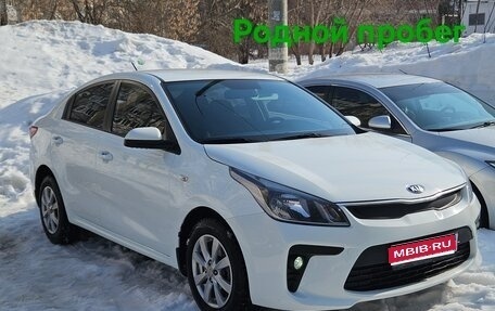 KIA Rio IV, 2017 год, 850 000 рублей, 1 фотография