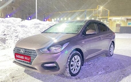 Hyundai Solaris II рестайлинг, 2017 год, 1 420 000 рублей, 1 фотография