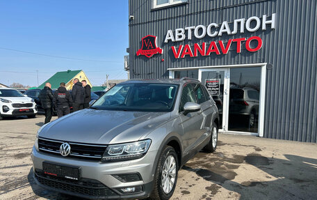 Volkswagen Tiguan II, 2017 год, 2 420 000 рублей, 1 фотография