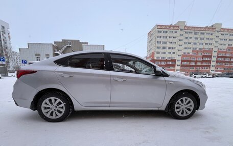 Hyundai Solaris II рестайлинг, 2019 год, 1 450 000 рублей, 5 фотография