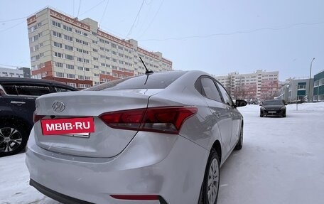 Hyundai Solaris II рестайлинг, 2019 год, 1 450 000 рублей, 6 фотография