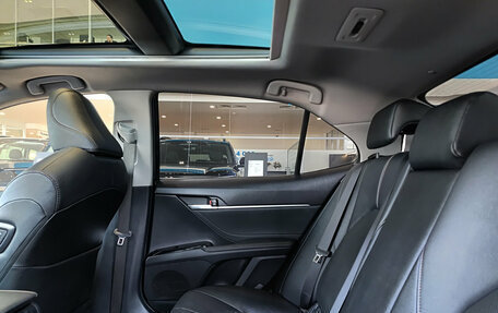 Toyota Camry, 2023 год, 3 499 000 рублей, 16 фотография