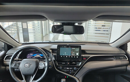 Toyota Camry, 2023 год, 3 499 000 рублей, 18 фотография