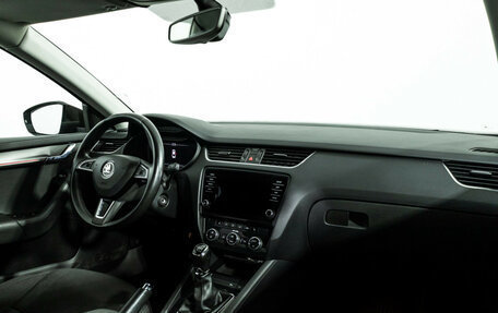 Skoda Octavia, 2017 год, 1 699 585 рублей, 9 фотография