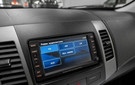 Mitsubishi Outlander III рестайлинг 3, 2011 год, 1 630 000 рублей, 23 фотография