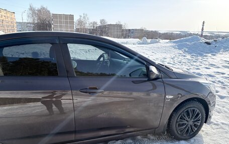 Hyundai Solaris II рестайлинг, 2016 год, 1 030 000 рублей, 15 фотография