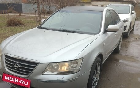 Hyundai Sonata VI, 2010 год, 840 000 рублей, 2 фотография