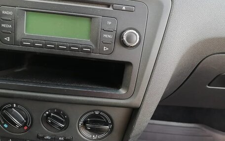 Skoda Rapid I, 2014 год, 750 000 рублей, 6 фотография