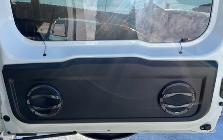 Suzuki Jimny, 2021 год, 1 990 000 рублей, 13 фотография