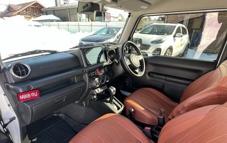 Suzuki Jimny, 2021 год, 1 990 000 рублей, 14 фотография