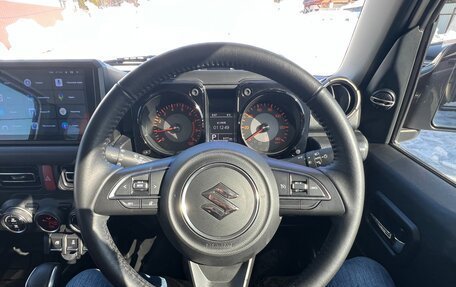 Suzuki Jimny, 2021 год, 1 990 000 рублей, 21 фотография