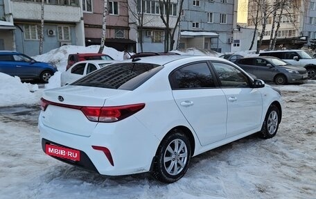 KIA Rio IV, 2017 год, 850 000 рублей, 8 фотография