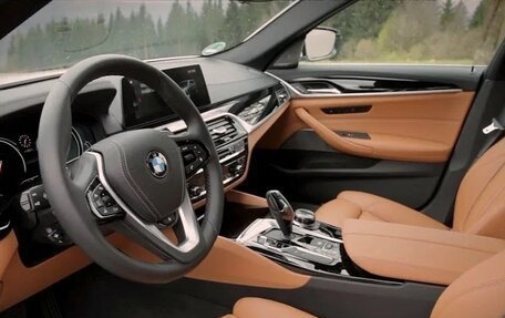 BMW 5 серия, 2021 год, 7 850 000 рублей, 9 фотография