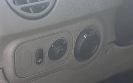 Renault Kangoo II рестайлинг, 2008 год, 370 000 рублей, 17 фотография