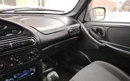 Chevrolet Niva I рестайлинг, 2019 год, 670 000 рублей, 27 фотография