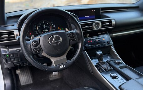 Lexus IS III, 2013 год, 2 300 000 рублей, 17 фотография