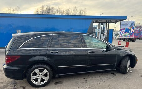 Mercedes-Benz R-Класс, 2005 год, 890 000 рублей, 3 фотография