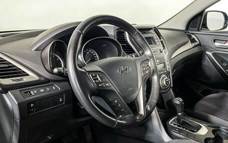 Hyundai Santa Fe III рестайлинг, 2015 год, 1 897 000 рублей, 13 фотография