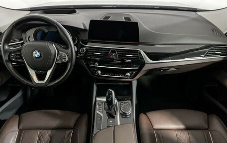 BMW 6 серия, 2018 год, 3 997 000 рублей, 11 фотография