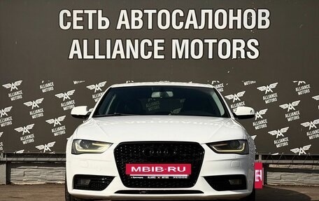 Audi A4, 2012 год, 1 100 000 рублей, 2 фотография