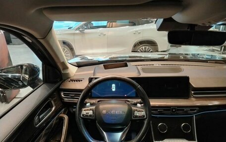 CheryExeed VX, 2022 год, 2 499 000 рублей, 12 фотография